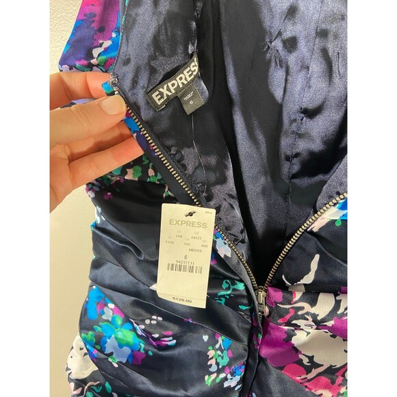 EXPRESS Dress Ruched Satin Navy Purple Floral Cocktail Dress 6 - Picture 6 of 9